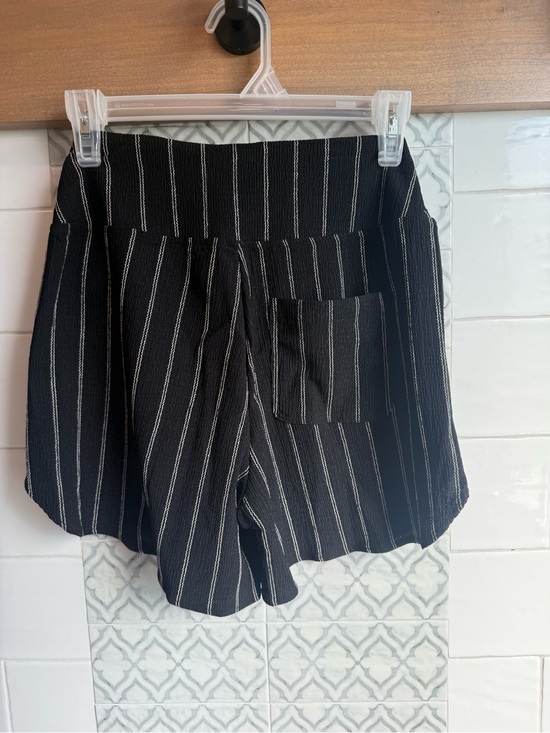 HALARA Pants - HALARA Black Pinstriped High Waist Shorts